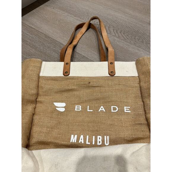 BLADE Malibu Beach Tote - Good Condition - Picture 2 of 2